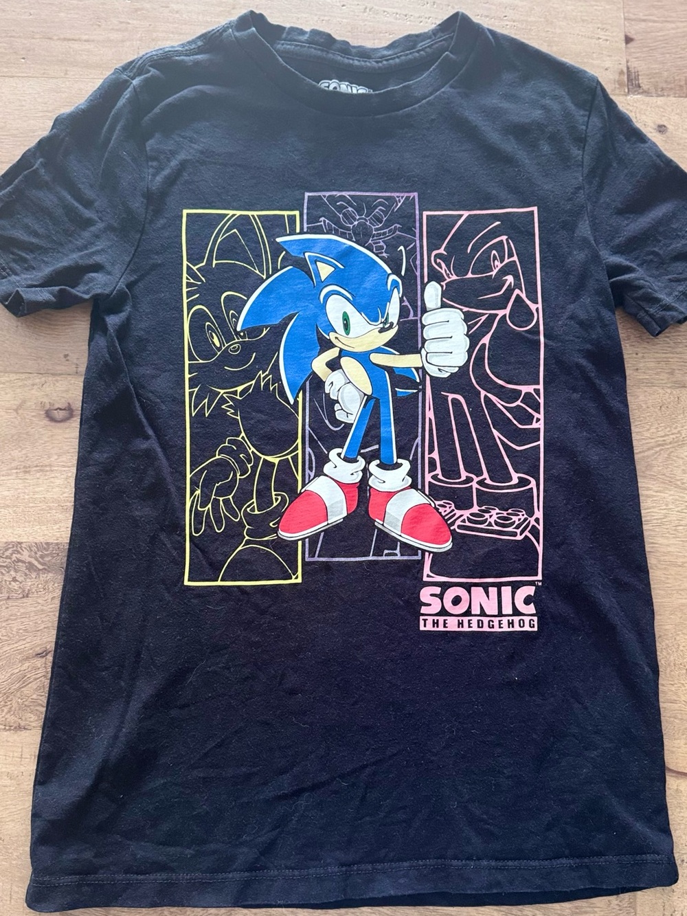 Sonic the Hedgehog Black Graphic T-Shirt sz large